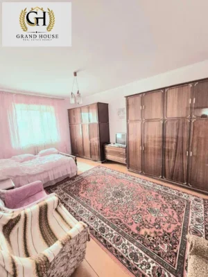 Продам добротний та міцний будинок в місті Бобринець.