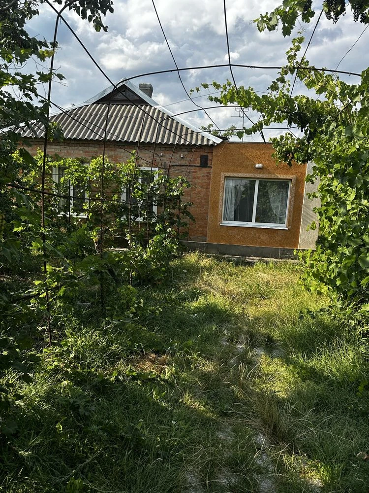 Продам будинок в м. Долинська