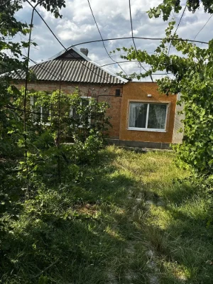 Продам будинок в м. Долинська