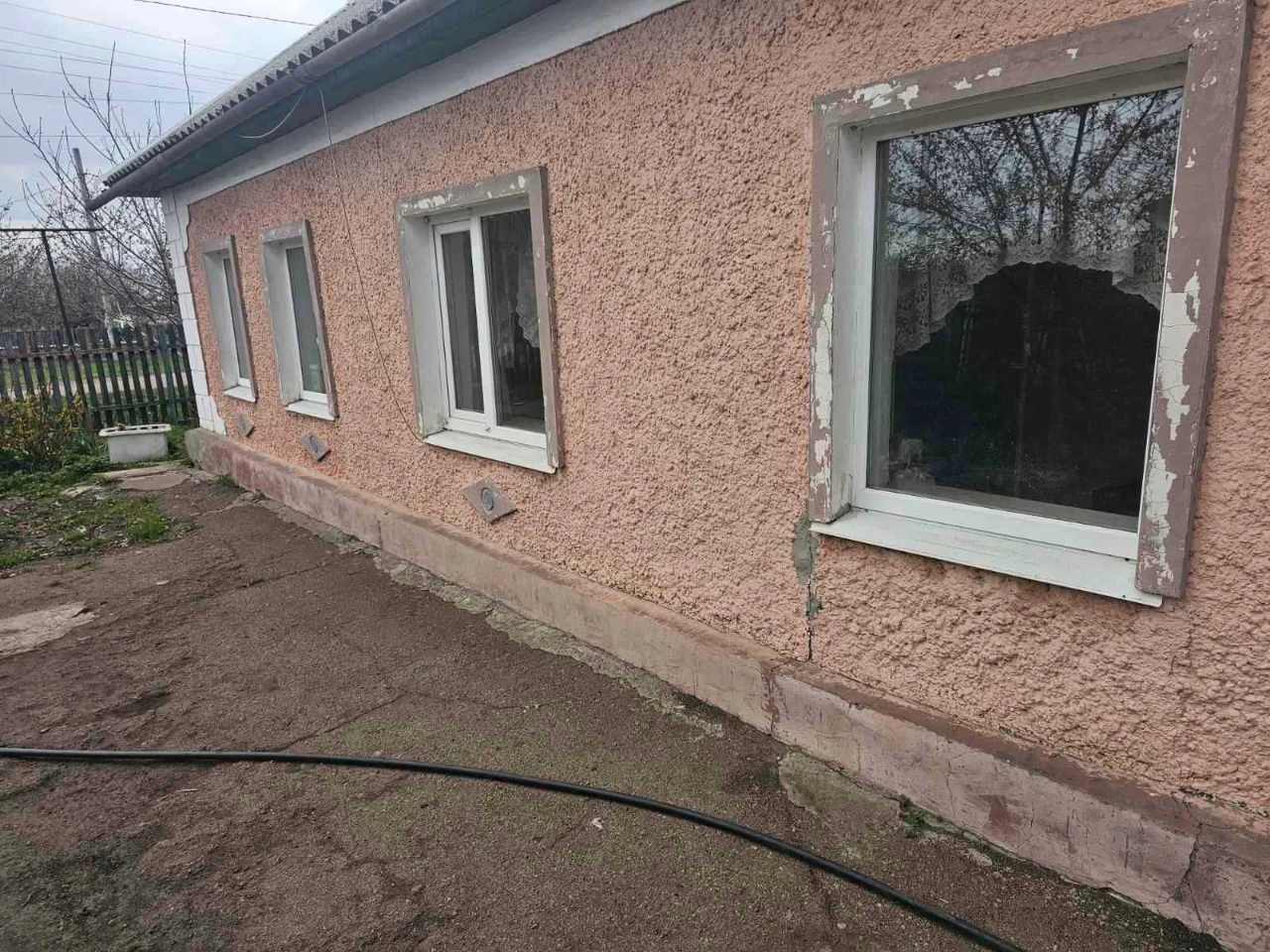 Продається будинок біля самого центру міста, м. Долинська, в