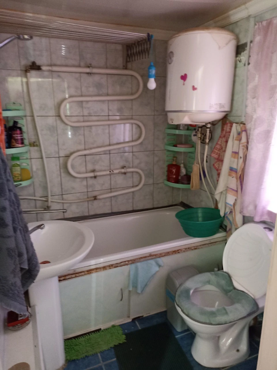 Продається дім з опаленням, центр