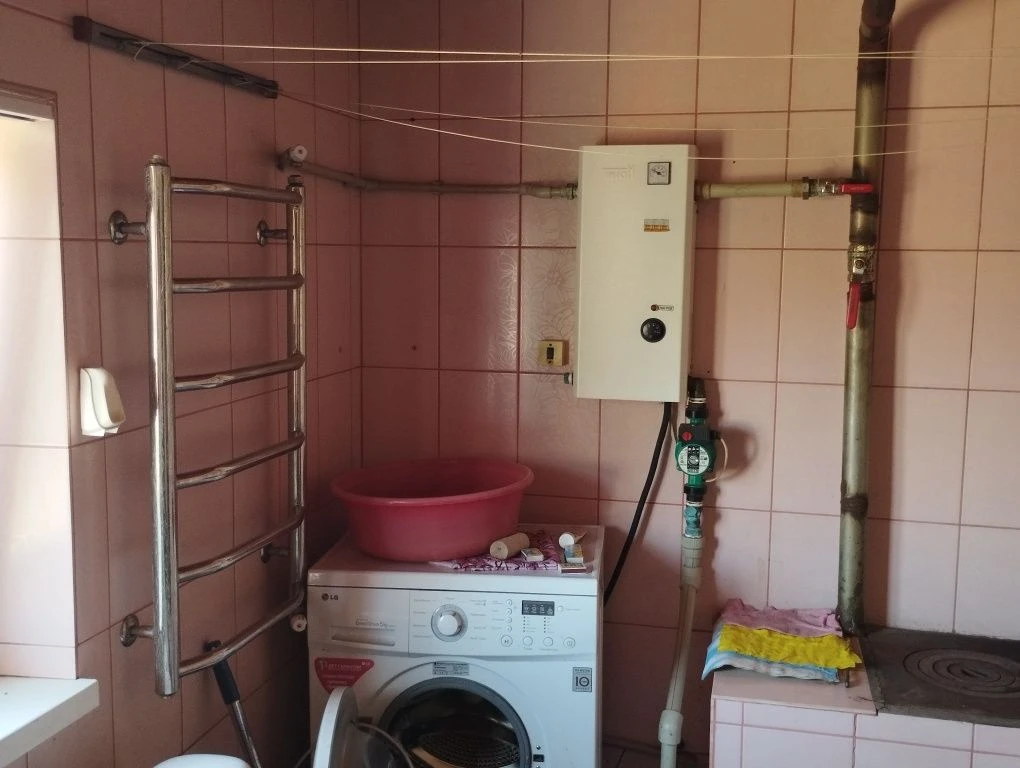 Продам приватний будинок