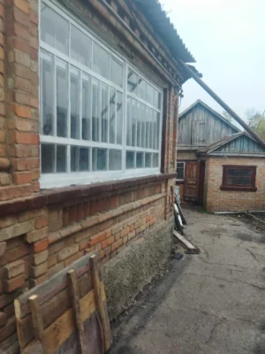 Продаю будинок 1/2 частину  в районі Кірова
