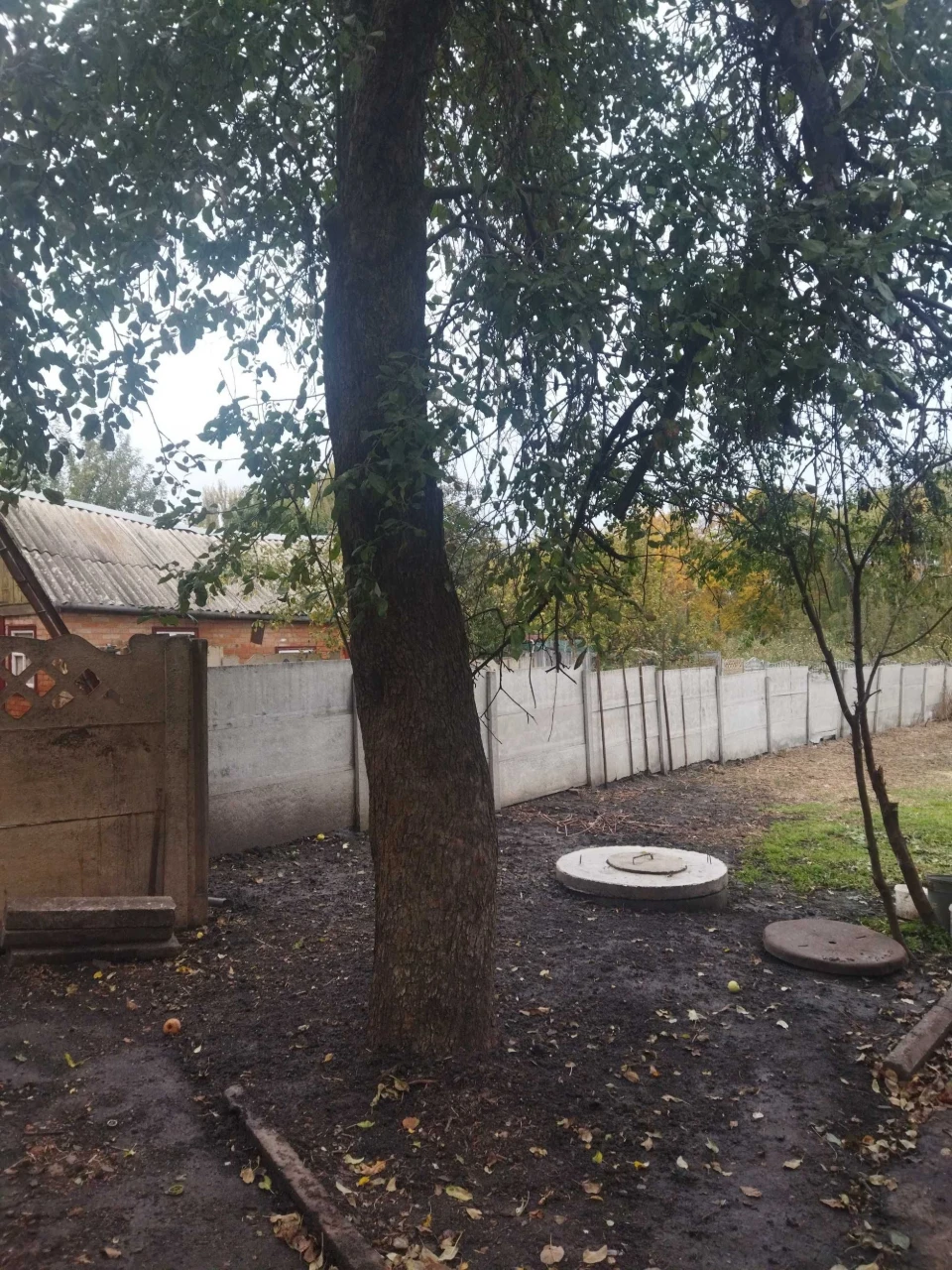 Продаю будинок 1/2 частину  в районі Кірова
