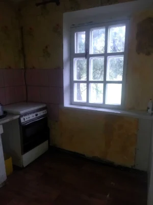 Продаю будинок 1/2 частину  в районі Кірова