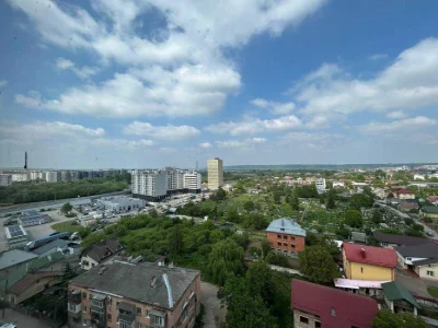 Продам 1к.квартиру  в готовому будинку в центрі