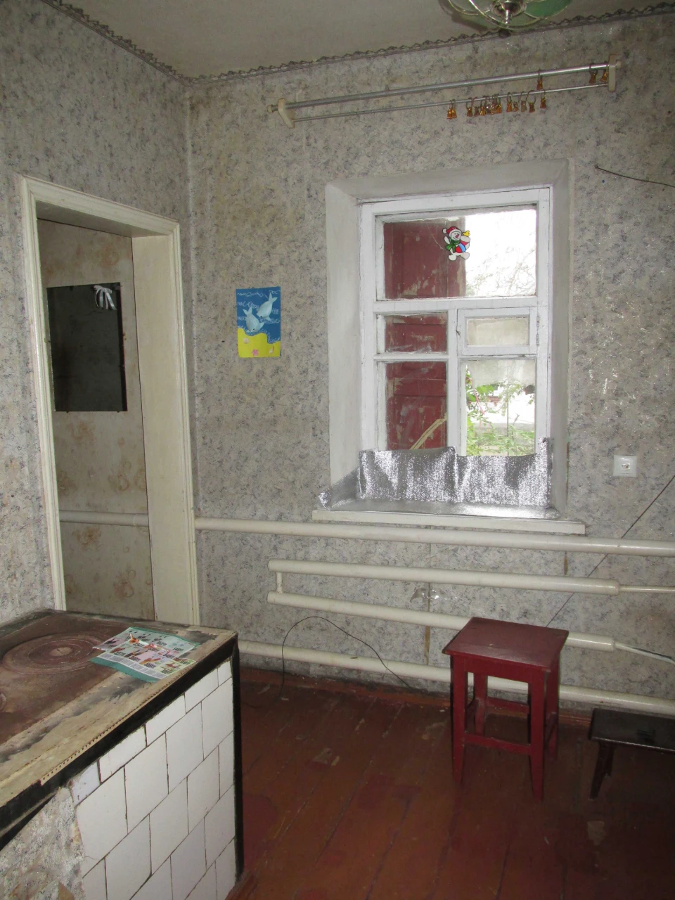 Продам газифікований будинок по вулиці Театральній (р-н Пере