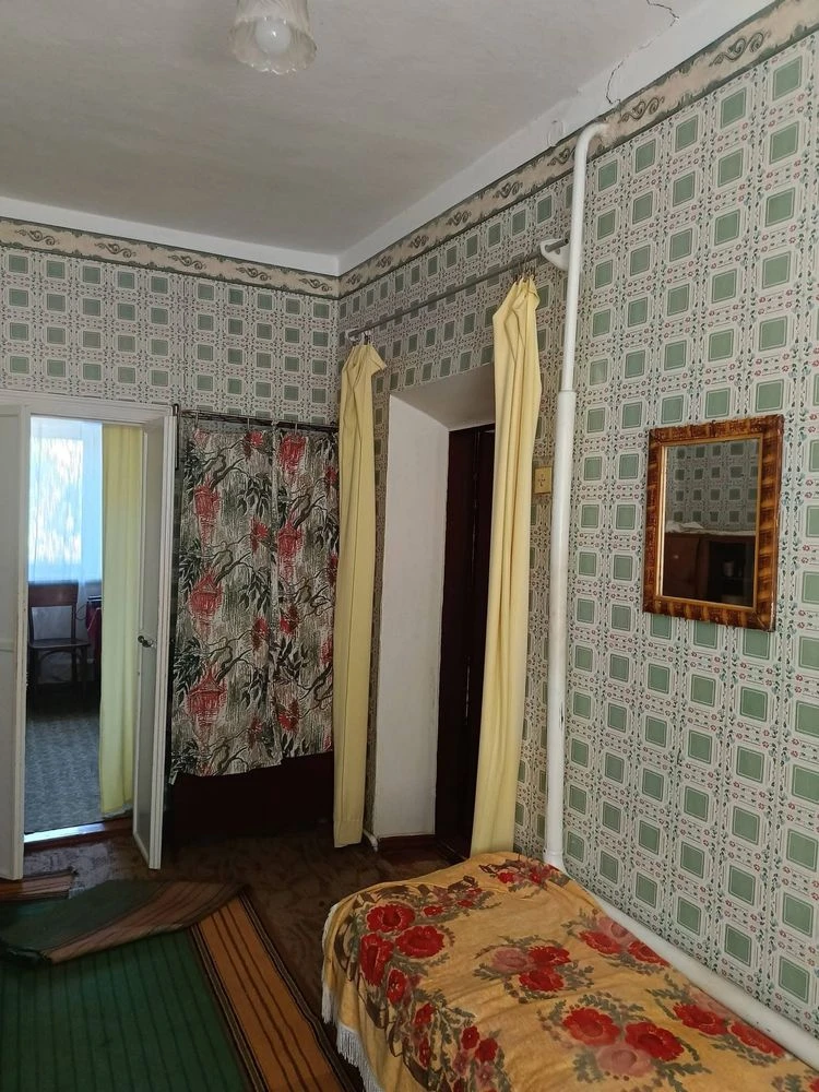 Продам цегляний будинок з газовим опаленням (14 р-н)