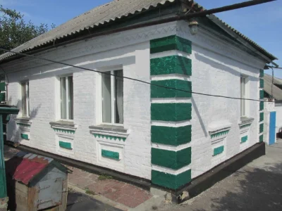 Продам будинок по вул. Гвардійській (р-н Вербової лози) або