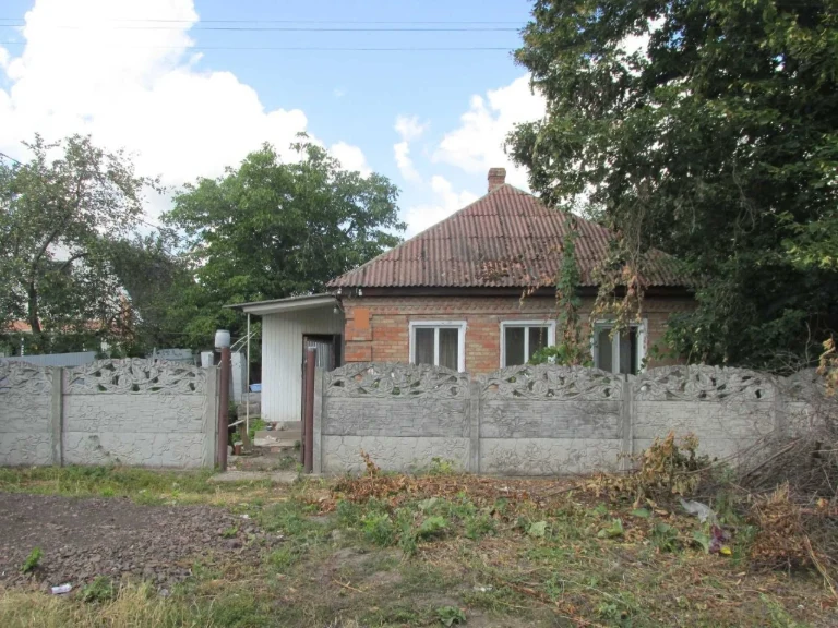 Продам газифікований будинок по вулиці Кам'яній ( колишня на