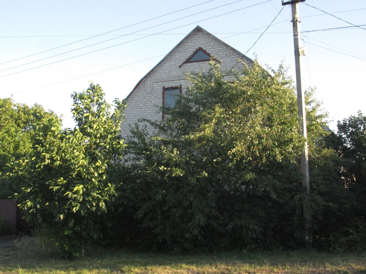 Продається газифікований будинок по вул. Ю.Корлюка (р-н 8 шк