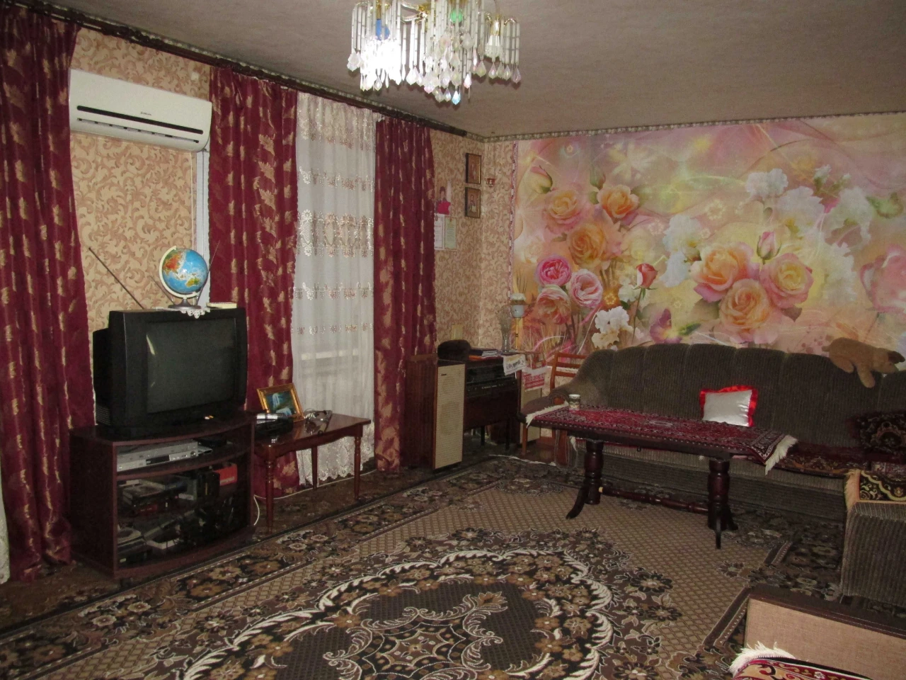Продається газифікований будинок по вул. Ю.Корлюка (р-н 8 шк