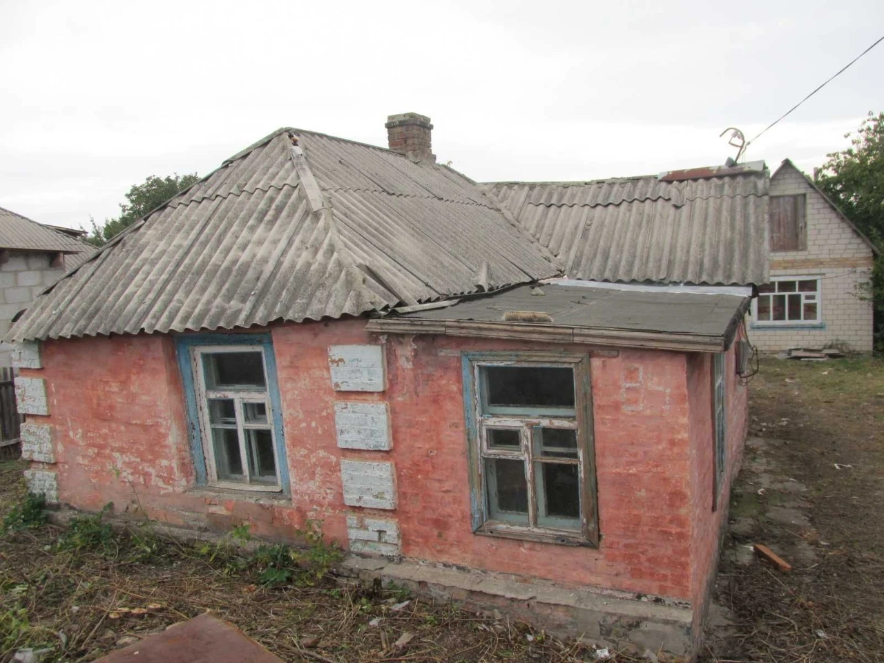 Продам будинок з газовим опаленням по вул. Нижче Польова ( 1