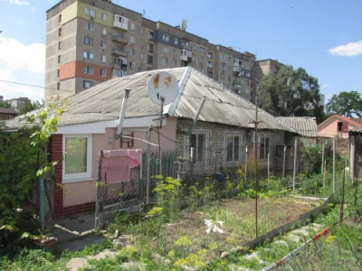 Продається 1/3 част. будинку с окремим двором по вул. Григор