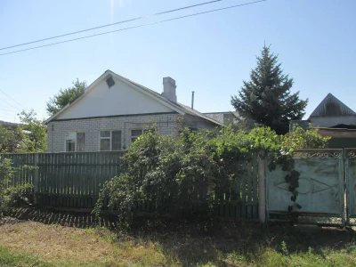 Продам частину будинку по вул. Тітова ( район Дитячої лікарн