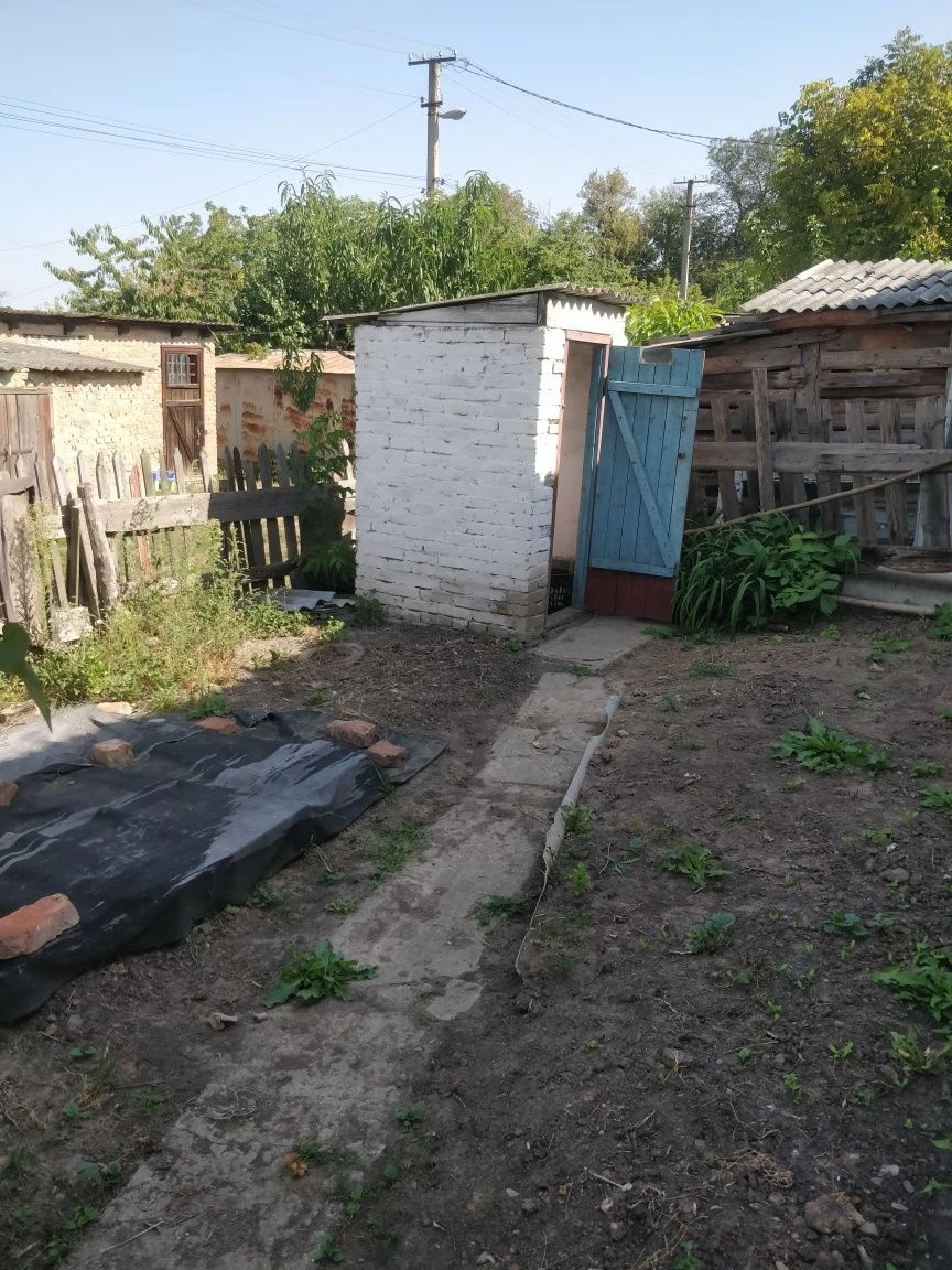 Обменяю полдома на квартиру,или продам