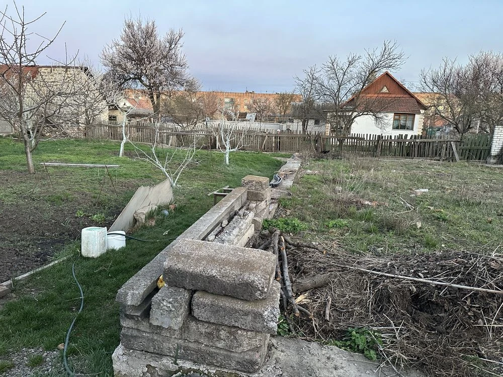 Під Будинок або як Дача
