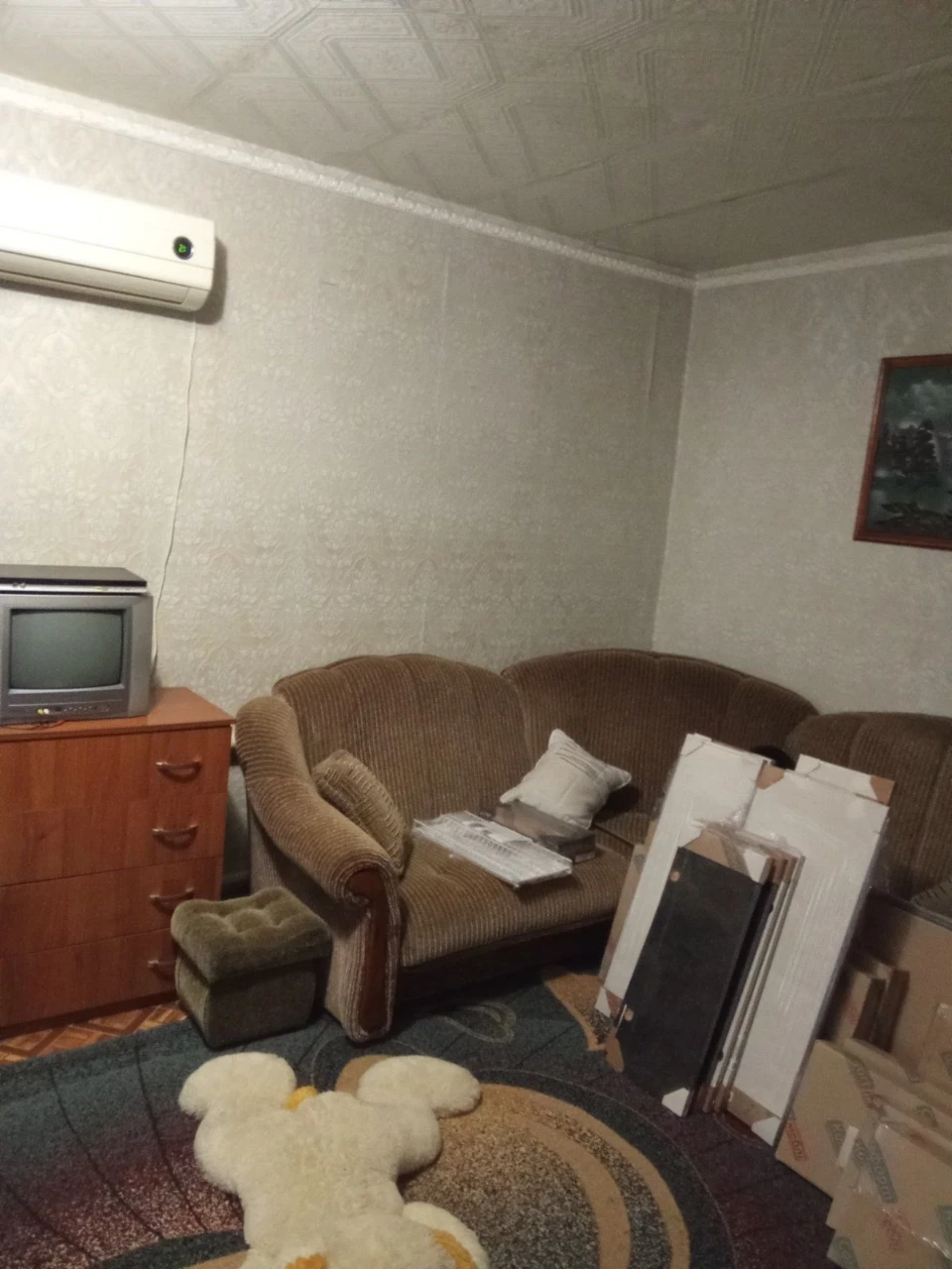 Продається двоповерховий будинок