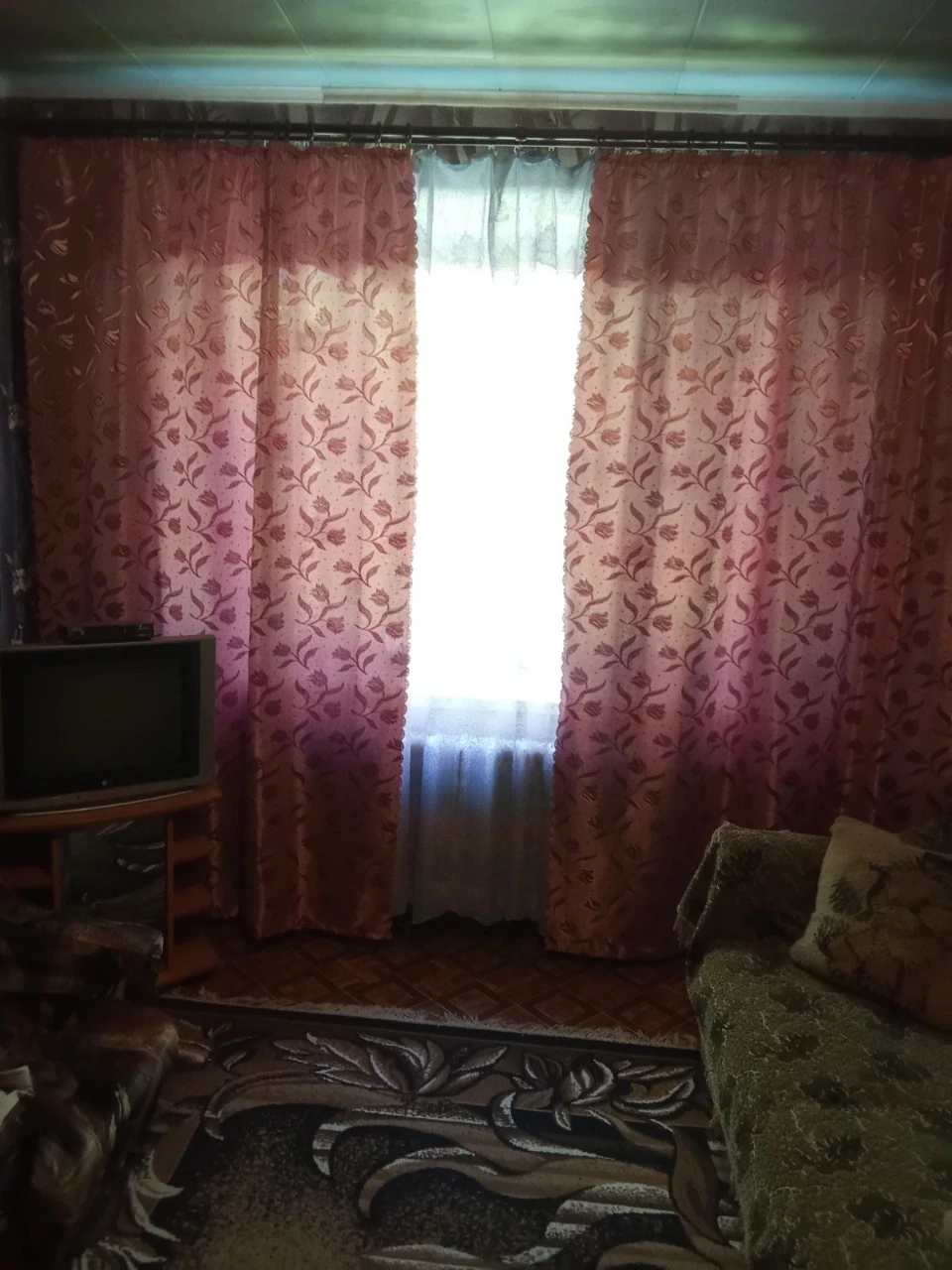 Продається двоповерховий будинок