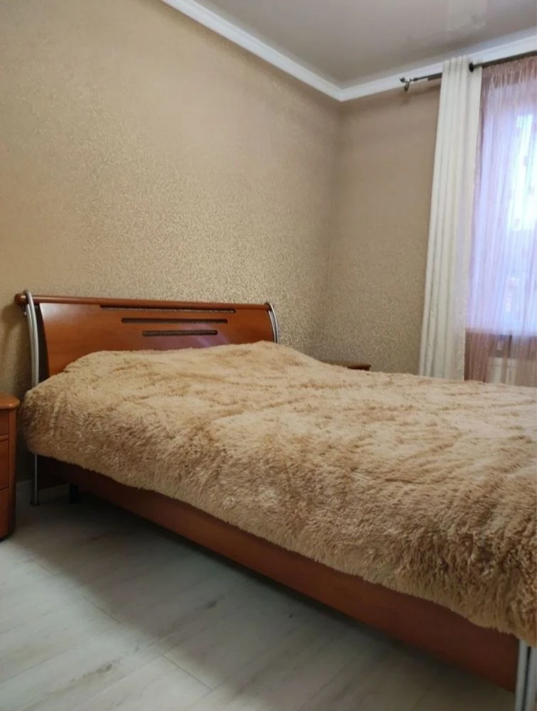 Продаж будинку  з мансардою 150 м2