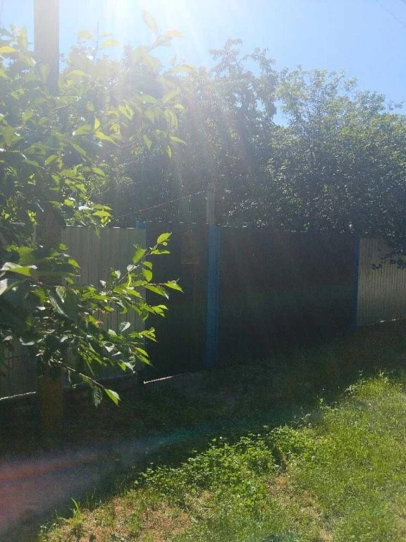 Продаж будинків, нерухомість, житло.