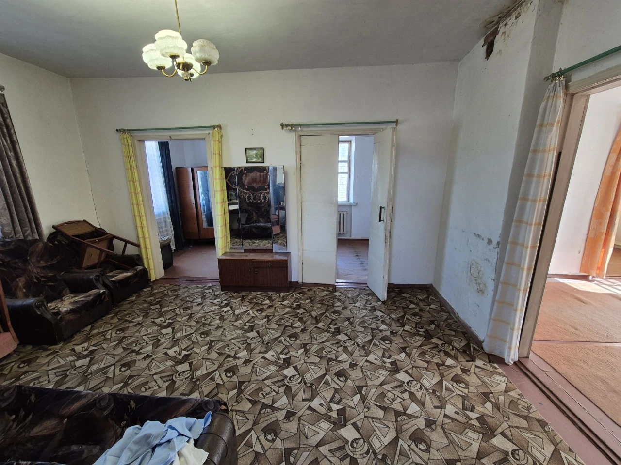 Продам будинок можливо по сертифікату