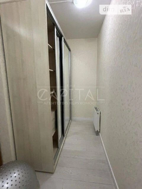 Sale of 3-room apartment 135 sq. m on Akhmatova Anna St. 22 • ID