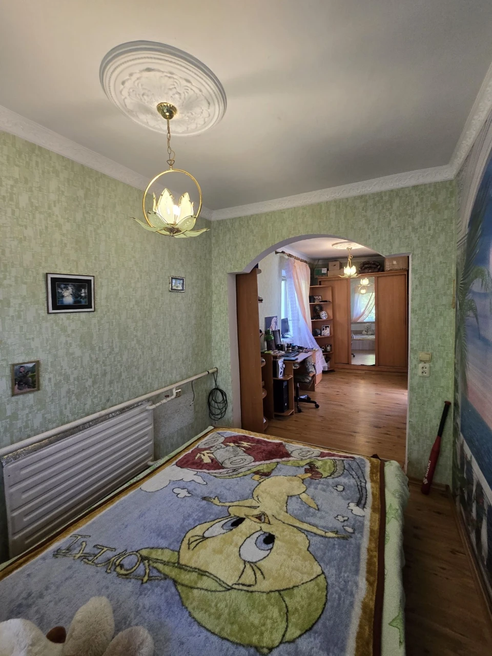 Будинок з меблями та технікою