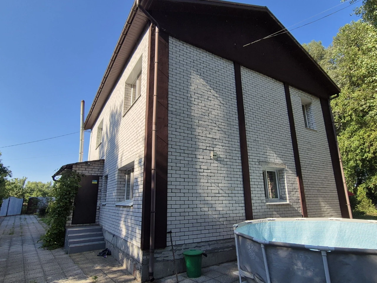 Будинок біля води перша лінія. Можливий продаж по сертифікат