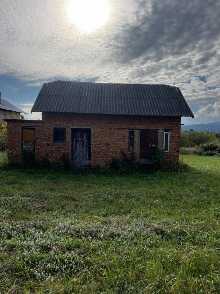 Продаж будинку в с. Попелі