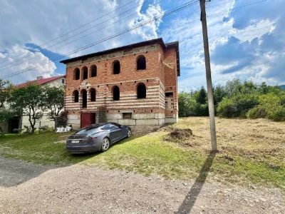 Продаж незавершеного будівництва (65% готовності) у м. Борис