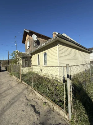 Продаж 2 кім. будинку 58.8 м.кв, в. Бандери