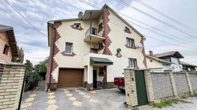 Продаж будинку в Бориславі