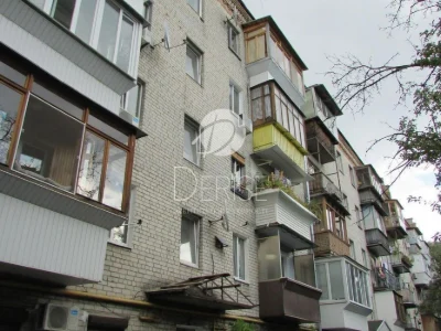 #15043 3K-Sale Center Pechersk Lavrska Park of Glory