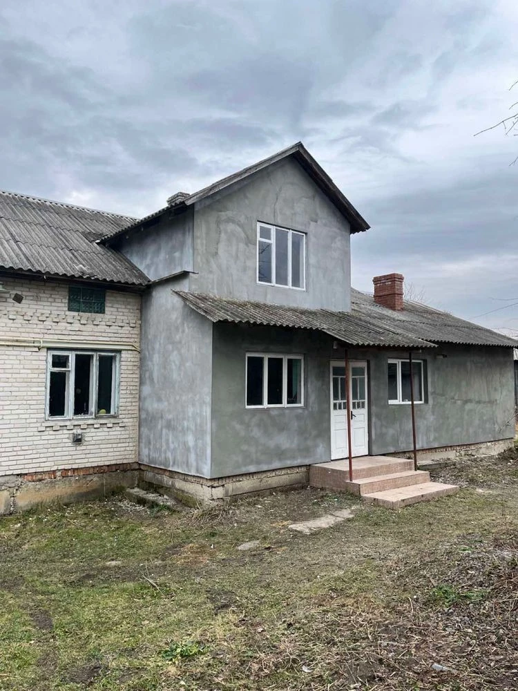 Продається цегляний будинок  с. Суховоля , Бродівський р-н