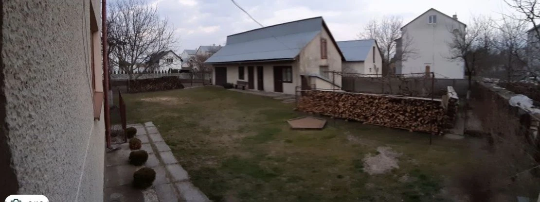 Продам будинок в м.Буську