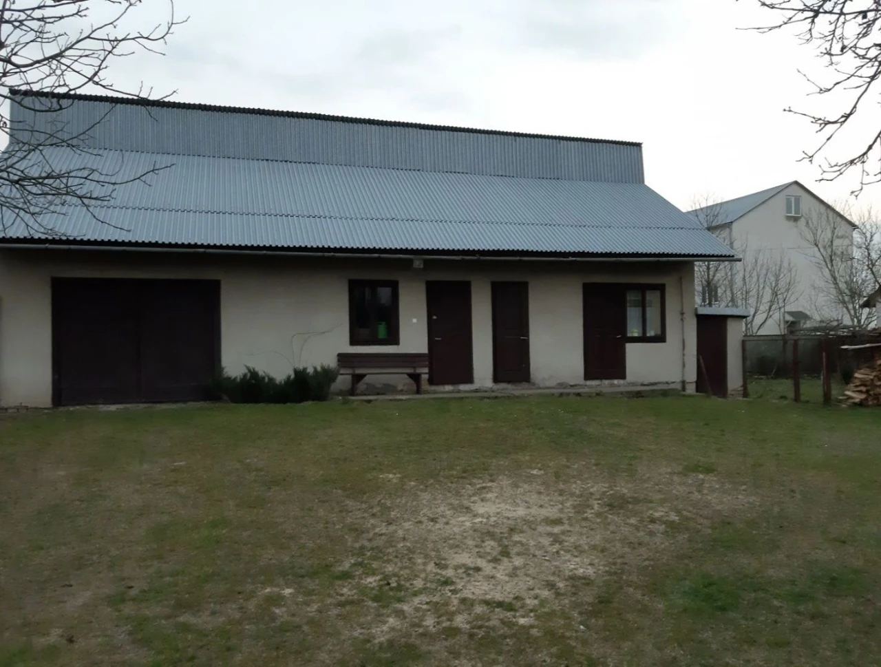 Продам будинок в м.Буську