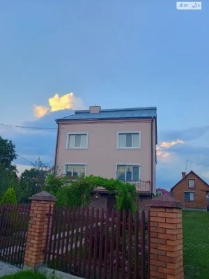 Продаж Дім