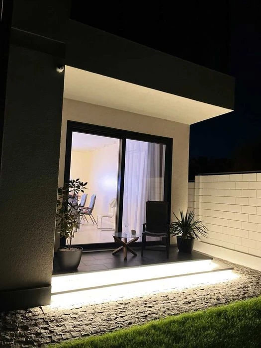 Sauvignon -2! Renovated house in high-tech style on 5 acres! 1L5