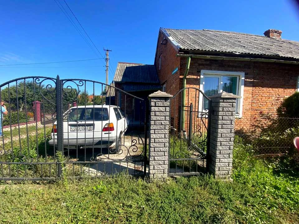 Будинок. Городок, Заставська