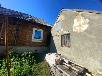 Будинок. Городок, Заставська