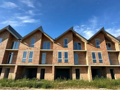 Продаж таунхаусів з гаражем, 145м.кв., м.Городок