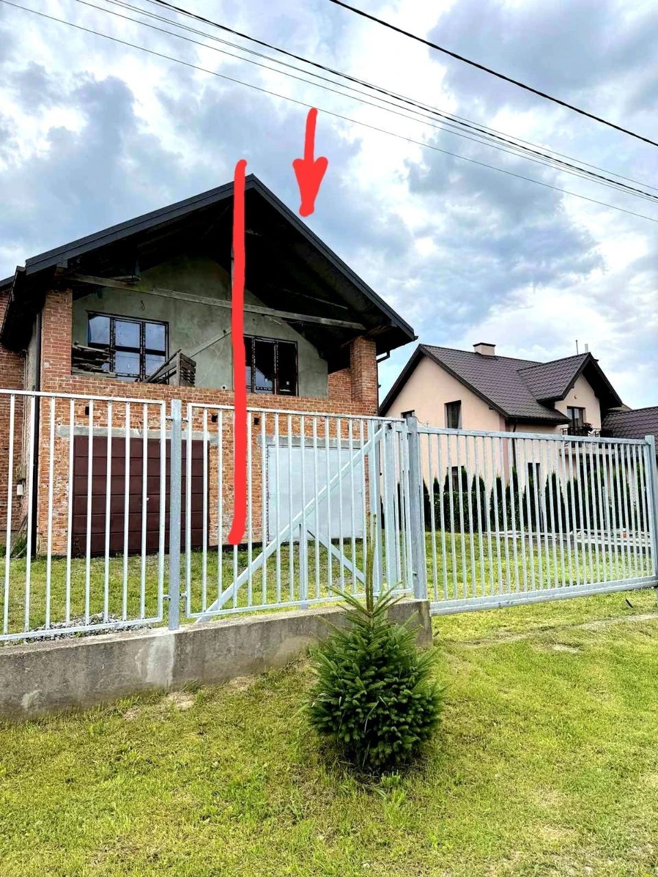 Продається будинок від Львова 30км.місто  Городок