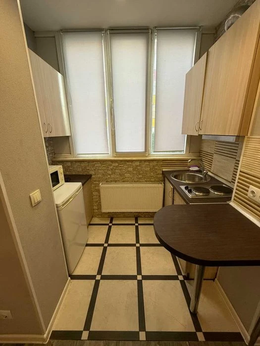 24043 For sale 1-room apartment in the Vorobyovy Gory residential complex!