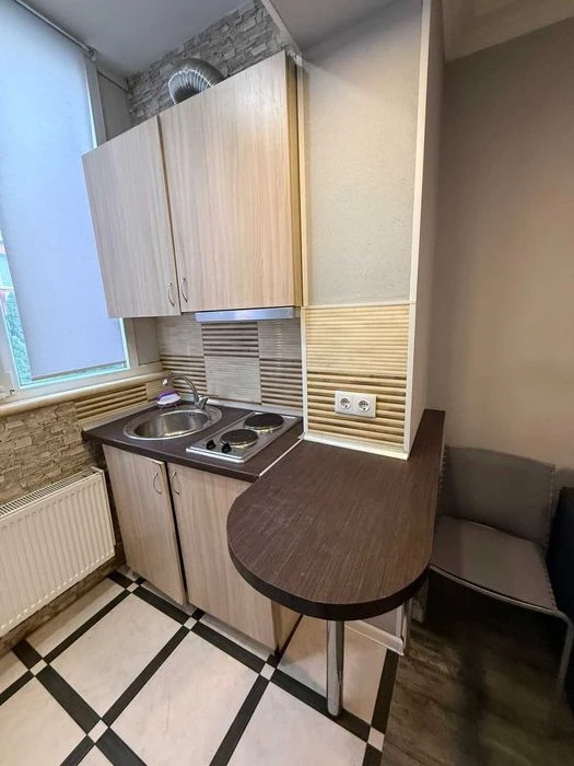 24043 For sale 1-room apartment in the Vorobyovy Gory residential complex!