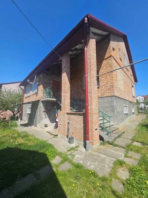Продаж будинку в м. ГОРОДОК. Неподалік від центру.