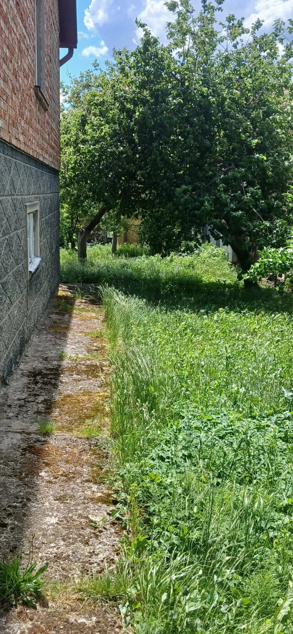 Продаж будинку в м. ГОРОДОК. Неподалік від центру.