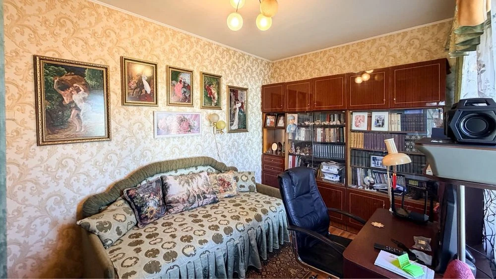 Продається затишний будинок в  Дрогобичі
