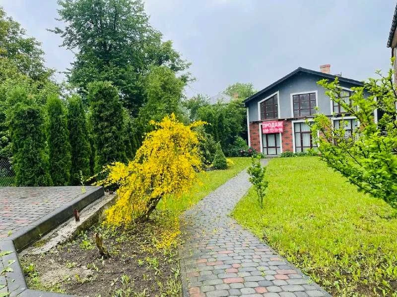 Продаж сучасного будинку з каміном — вул. Зварицька, Дрогоби