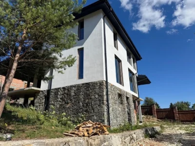 Продаж сучасного будинку, апартаменти  у Східниці